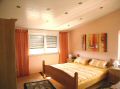 Schlafzimmer1.jpg